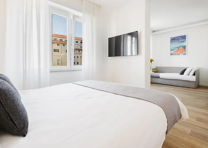 Sanremissimo & בית הארחה סנרמו